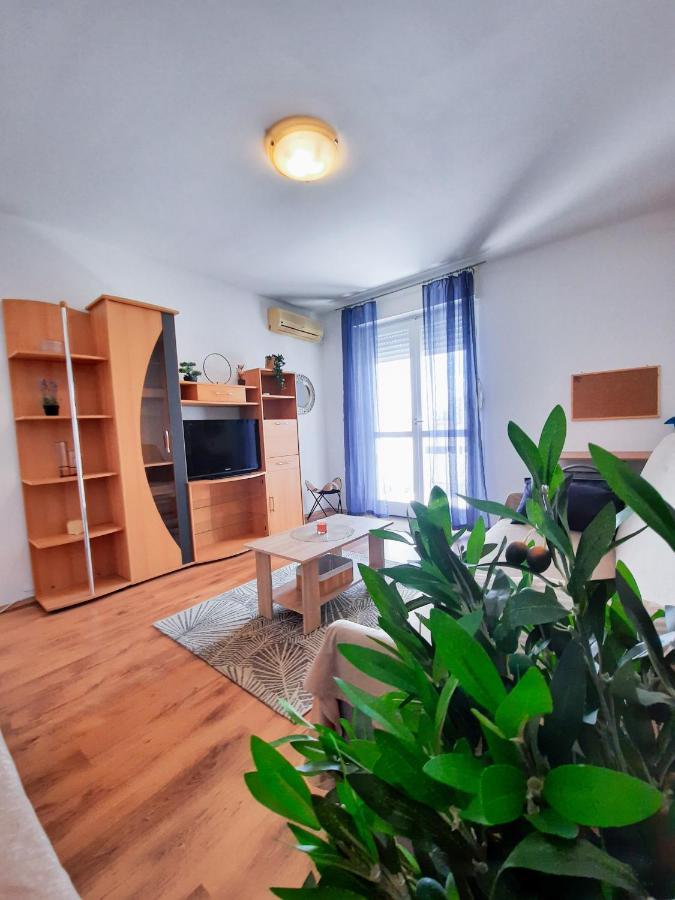Apartment Lola Σπλιτ Εξωτερικό φωτογραφία