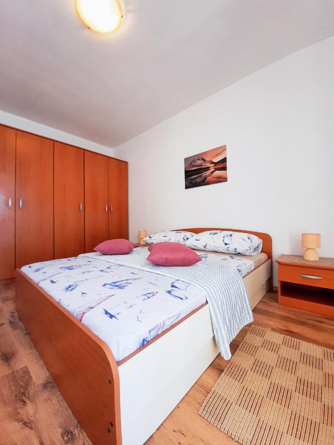Apartment Lola Σπλιτ Εξωτερικό φωτογραφία