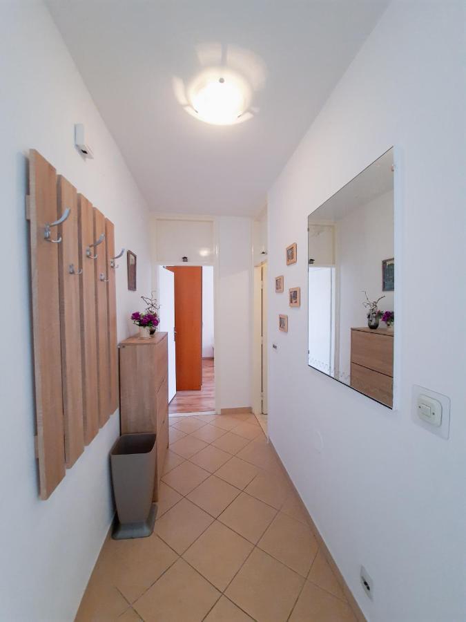 Apartment Lola Σπλιτ Εξωτερικό φωτογραφία